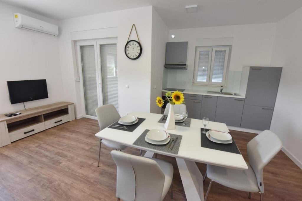 Apartman Iva Шибеник Экстерьер фото